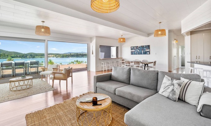 Ngunguru Casa | Coastal Vista - Ngunguru Holiday Home