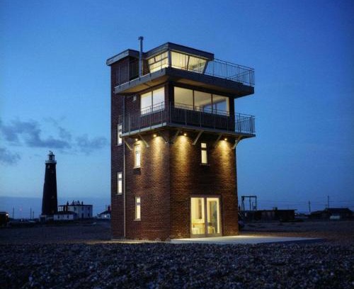 Dungeness Casa | Coastguard Lookout by Bloom Stays