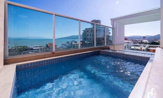 Canto Grande Apartamento | Cobertura 03 suítes, piscina privativa e vista mar
