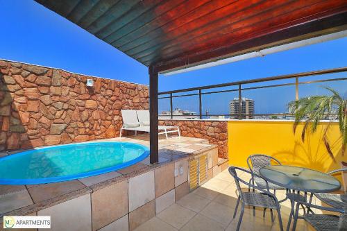 Copacabana Apartamento | Cobertura duplex 2 quartos com terraço e piscina