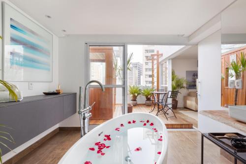 Jardim Europa Apartamento | Cobertura SPA na Faria Lima - Wecare Hosting
