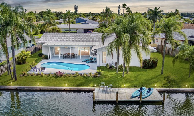 Venetian Way Casa | Cocoa Beach Coral Retreat waterfront 3 BR /2.5 BA