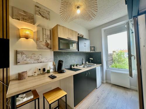 Quartier Chorier-Berriat Apartamento | Cocon calme à 2mn Clinique Mutualiste et Tram