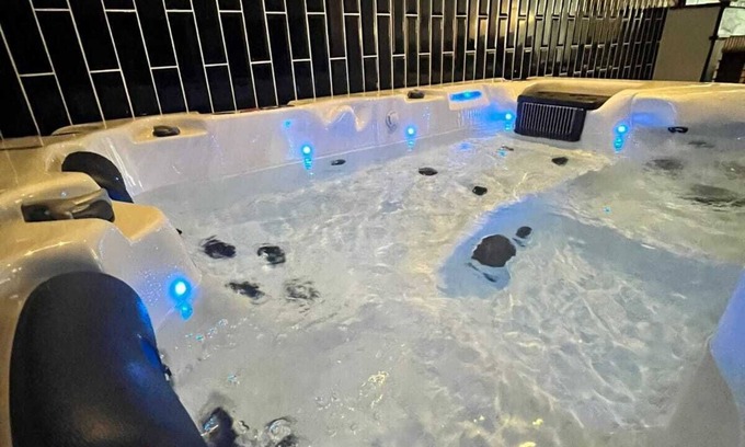 Saint-Michel-de-Lanes Casa | Cocoon of love (romantic suite)