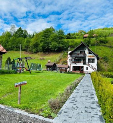 Bran Casa | Colț Viu Cabana