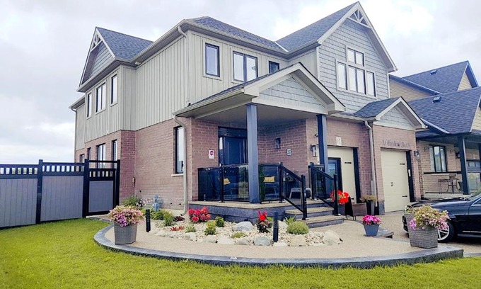 Collingwood Apartamento | Collingwood Estatepower Guesthouse Cozy 2BR!