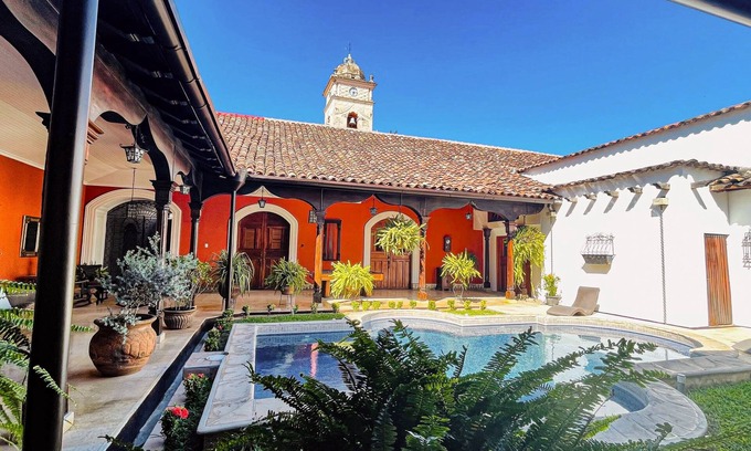 Granada Casa | Casa La Merced 'Casa Colonial'