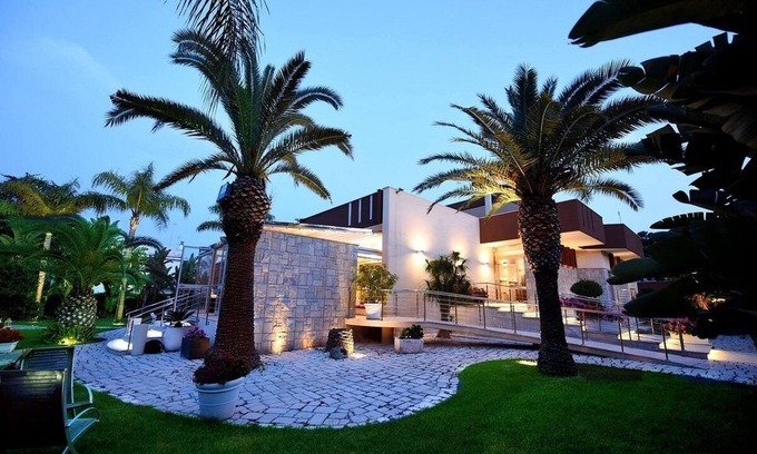 Trani Hotel | Colonna Rooms & Apartment