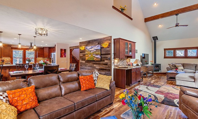Historic District Casa | Colorado Serenity Mountain Escape
