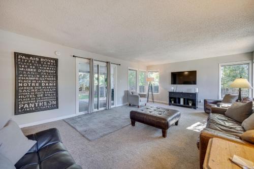 East Colorado Springs Casa | Colorado Springs Home with Patio 3 Mi to Downtown!