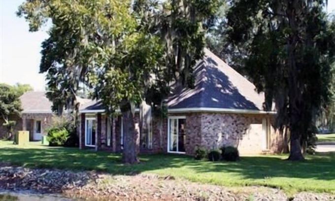 West Columbia Complejo | Columbia Lakes Resort Cottages