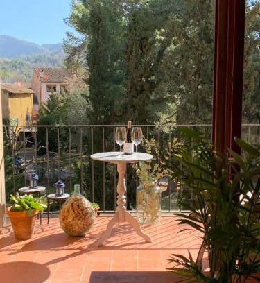 Falset Apartamento | Com a casa