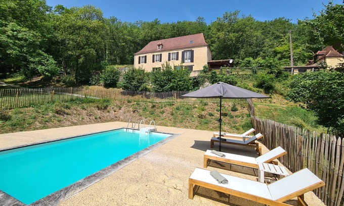 Cenac-et-Saint-Julien Casa | COMBE DE LA DAME - Charming, fully renovated stone house - private pool & garden