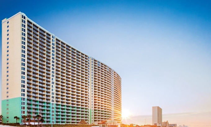 Open Sands Complejo | Come and experience the breathtaking ambiance of Club Wyndham Panama City Beach