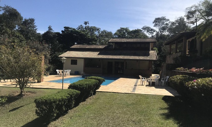 Jardim Brasil Casa | Ven a descansar en el segundo mejor clima del mundo.