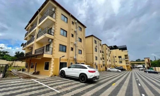 Lusaka Apartamento | Come stay with us at a family friend unique home