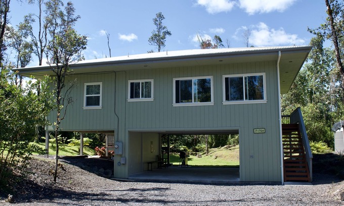 Keaau Casa | Ven y quédate con nosotros en el hermoso y tranquilo Nido de Pájaro.