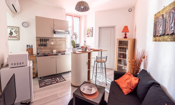 Saint-Paul-Trois-Chateaux Apartamento | Apartamento-Ciudad-Baño con bañera-Vista a la Ciudad