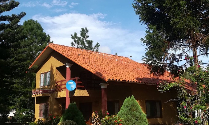 La Guardia Cabaña | Cómoda y amplia casa de campo, con acceso directo al río Piraí