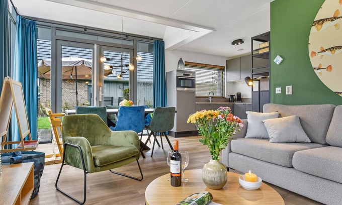 Schoorl Casa | Comfort 6-person children's residence in the holiday park Landal Berger Duinen