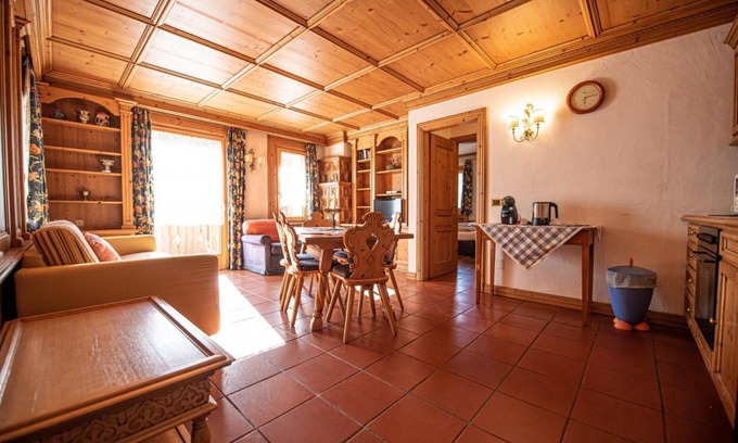 Livigno Apartamento | Comfort and tranquility inside the three-room Maloja apartment in Livigno