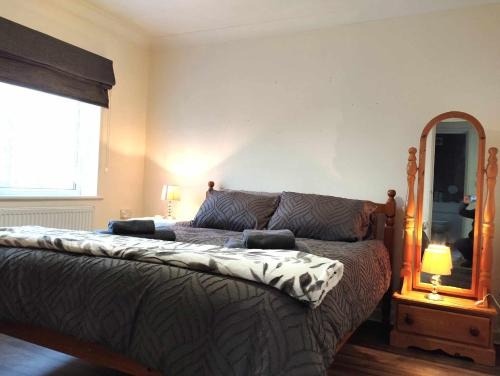 Gosport Casa | Comfort Private Rooms in Three bedroom House