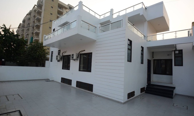 Faridabad Casa | Comfort Stay