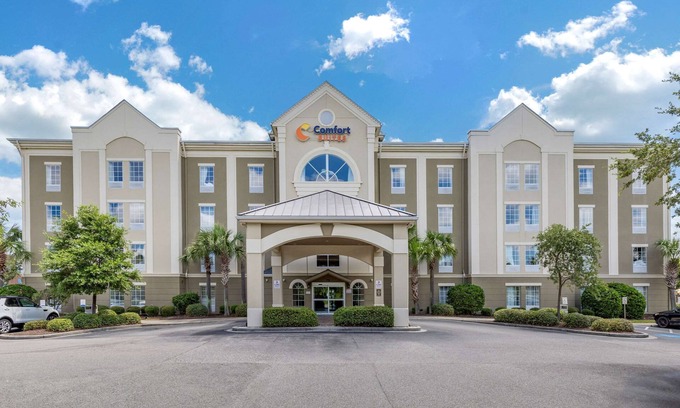 Myrtle Beach Hotel | Comfort Suites Myrtle Beach Central
