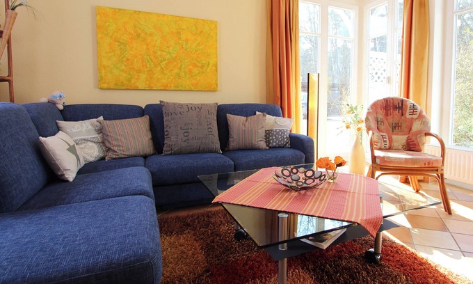 Kuhlungsborn Ost Apartamento | Comfortable vacation apartment with covered terrace and garden in Kühlungsborn