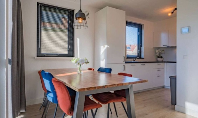 Ewijk Apartamento | Comfortabel 6p vakantiehuis met laadpaal