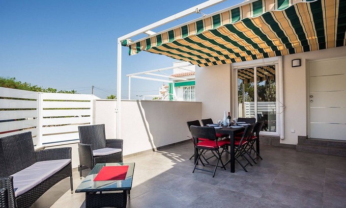 Guardamar del Segura Chalet De Esquí | Confortable chalet playa mar piscina ideal familia
