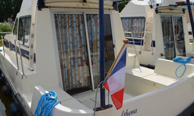 Pontailler-sur-Saone Alquiler De Eote | Barco cómodo en el muelle para 5 pers, Pontailler-sur-Saône, cerca de tiendas