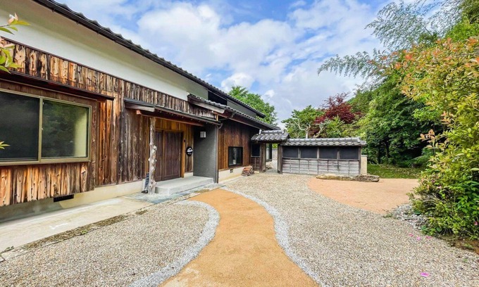 Asago Cabaña | 5 minutes to the ruins of Takeda Castle! Comfortable lodging in a 150-year-old traditional Japanese house for rent
