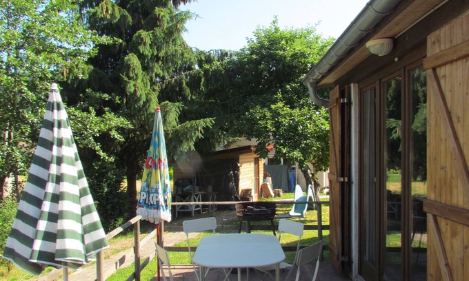La Houssiere Casa | Comfortable 2-bedroom gite with open terrace