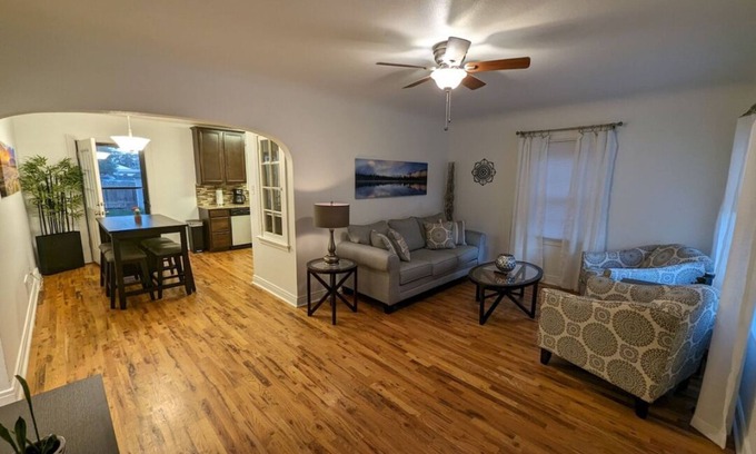 Central Colorado Springs Casa | Comfortable 2 Bedroom 1 Bath Bungalow Near Downtown. Pet Friendly!