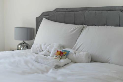 Filton Casa | Comfortable 2BR w/garden & free parking