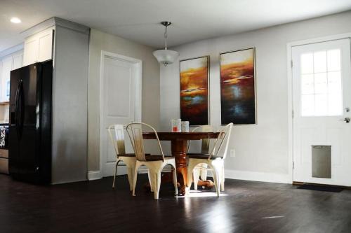 Denham Springs Casa | Comfortable 3 bed, 2 bath, pet friendly home close to Baton Rouge