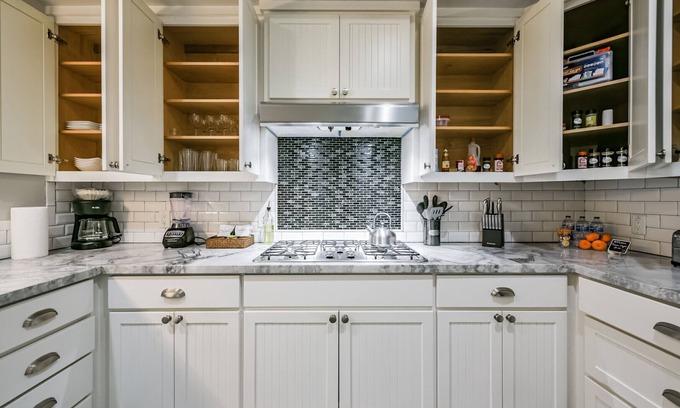 Garden Oaks Casa | Comfortable 4 bedroom Home fully fence backyard, Pet Friendly
