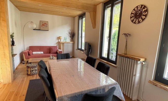 Mont-Dore Casa | COMFORTABLE ACCOMMODATION WITH TERRACE AND GROUNDS.