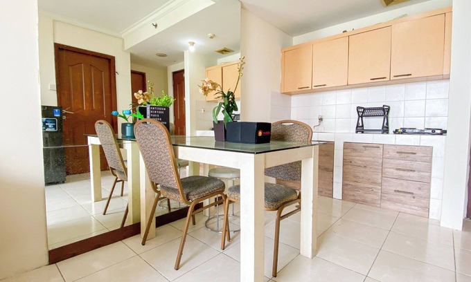 Panunggangan Utara Apartamento | Comfortable and Restful 2BR at Great Western Apartment