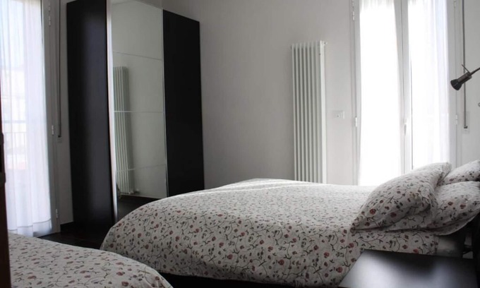 Marina Centro Apartamento | Cómodo y amplio apartamento de 2 dormitorios a pocos pasos del mar en Rímini