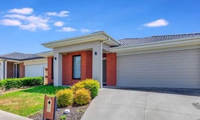 Beveridge Casa | Comfortable and tranquil space for holiday stay-over. 30 Min - Melb Airport!