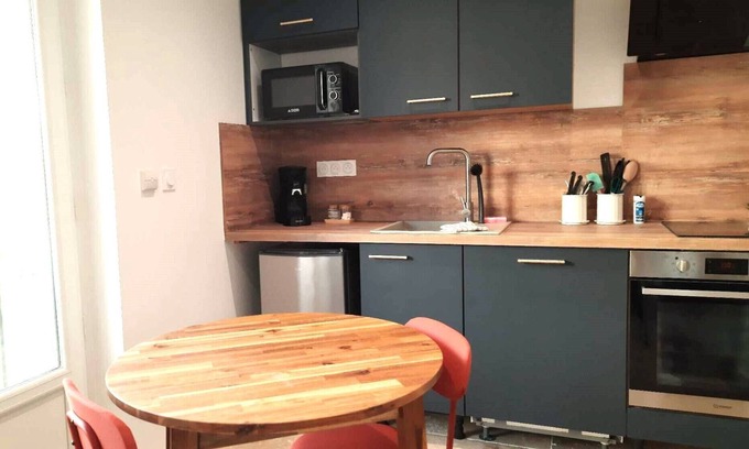 Tulette Apartamento | Studio n°1-Estudio-Confortable-Baño con ducha-Terraza