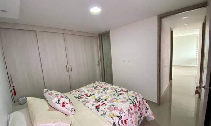 Cali Apartamento | Confortable Apto Cerca A Clinica Valle Del Lili
