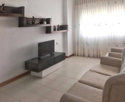 Laxe Apartamento | Comfortable Apartment in Laxe with Balcony