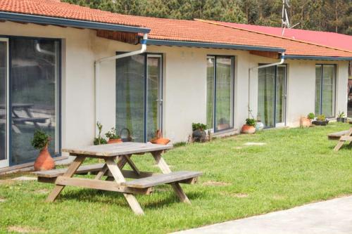 Burinhosa Apartamento | Comfortable apartment in Pataias with garden and shared pool