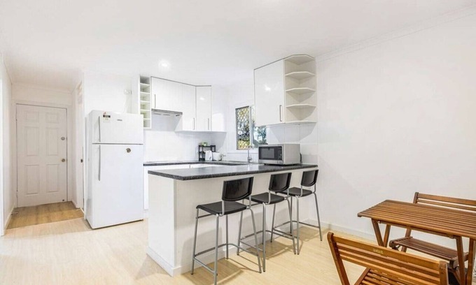 Mount Gravatt East Casa | Comfortable 2 Queen & 1 Double Bedroom, Mansfield