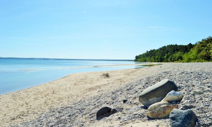Lake Township Casa | Comfortable cabin on the Lower Platte with dock, deck, wood stove & fast WiFi