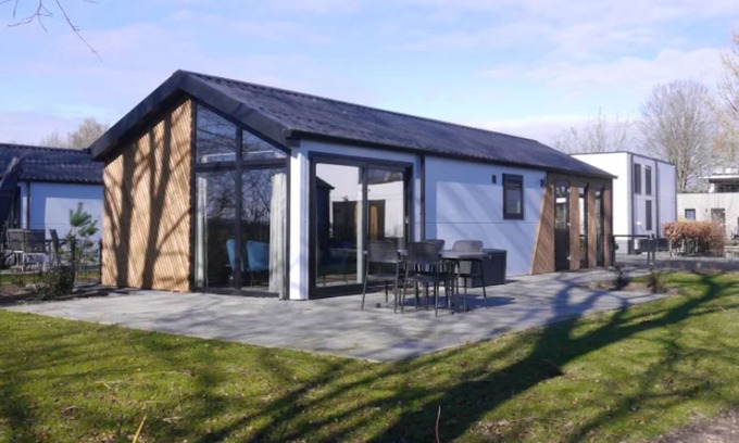 Hulshorst Chalet De Esquí | Comfortable chalet, near the Veluwemeer
