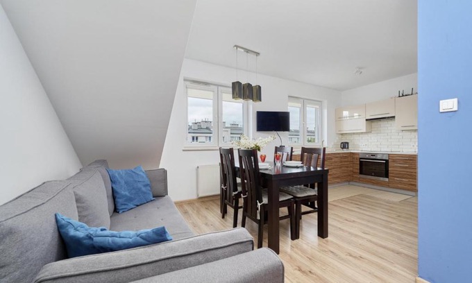 Krzyki Apartamento | Comfortable & Cozy Studio with Balcony - Klimasa by Noclegi Renters